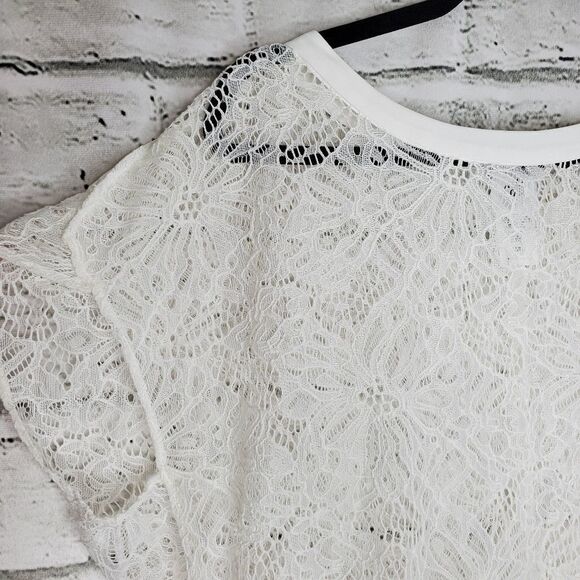 Cabi white floral Ole lacy top 5342 medium - Picture 6 of 8
